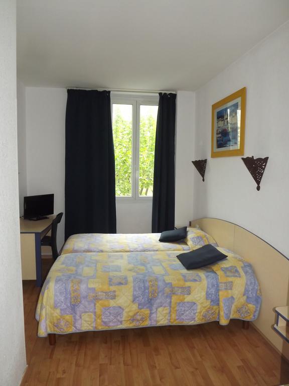 Hotel Univers Bastia  Exterior photo